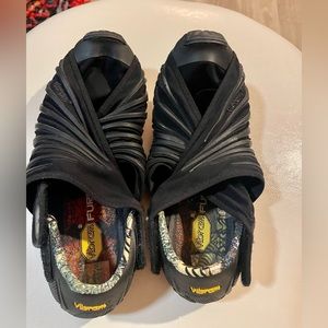 Vibrant Furoshi wrap around shoes